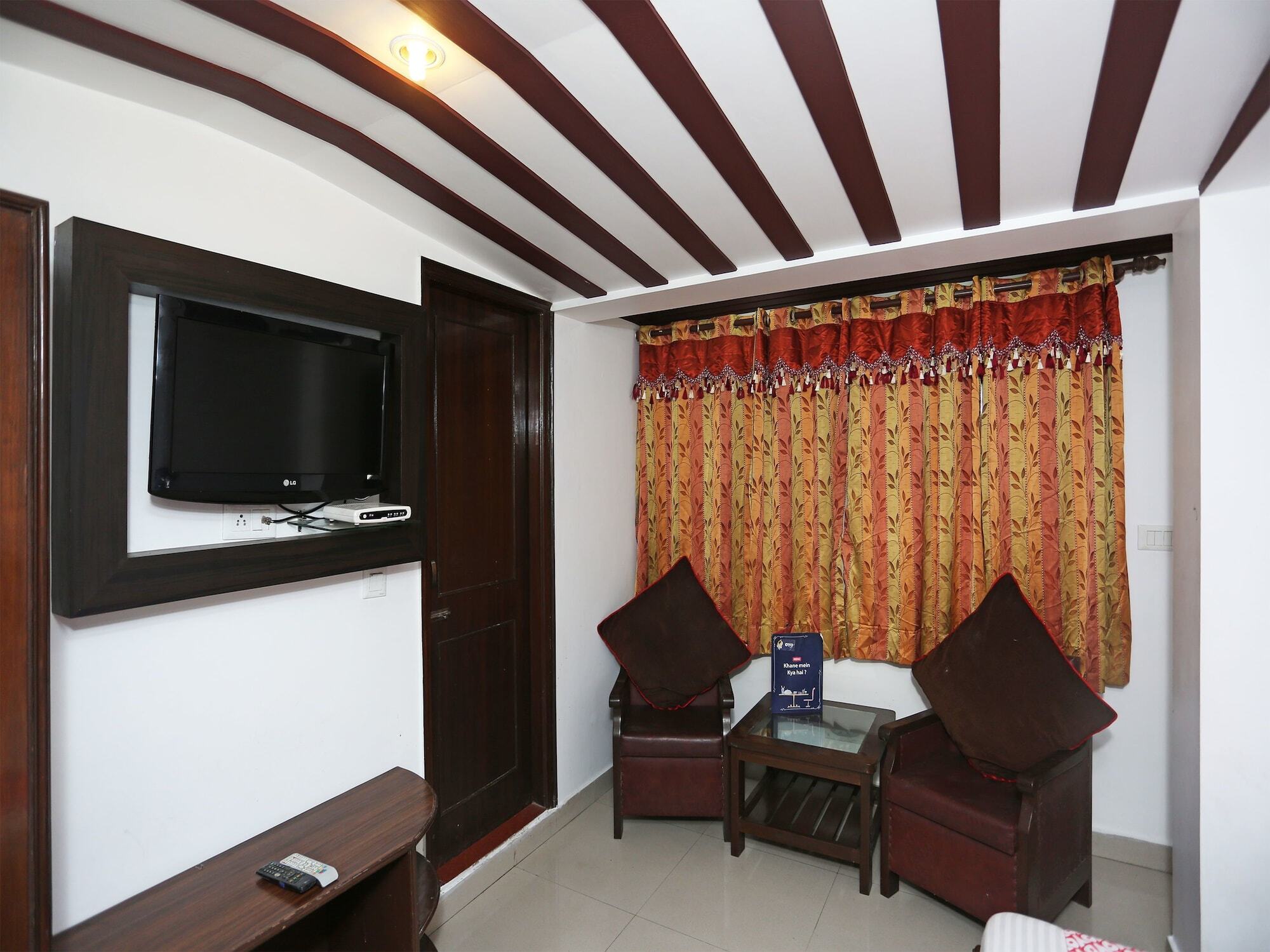 Hotel Ratan เดห์ราดุน ภายนอก รูปภาพ